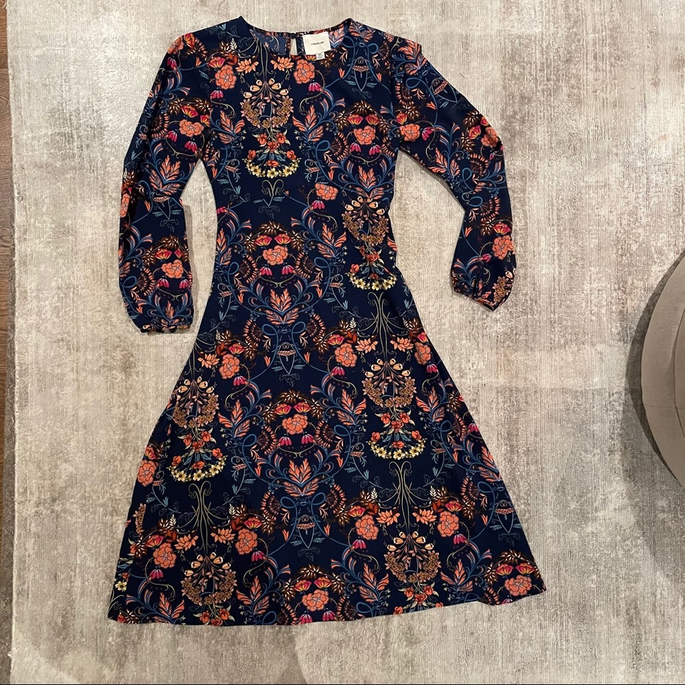 SOLD! Lulu’s || Garden Splendor Dress - Picture 6 of 11